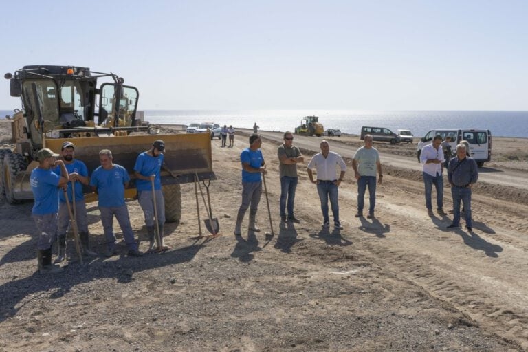 El Cabildo pavimentará los caminos de Morro Jable a Cofete y al Puertito de la Cruz