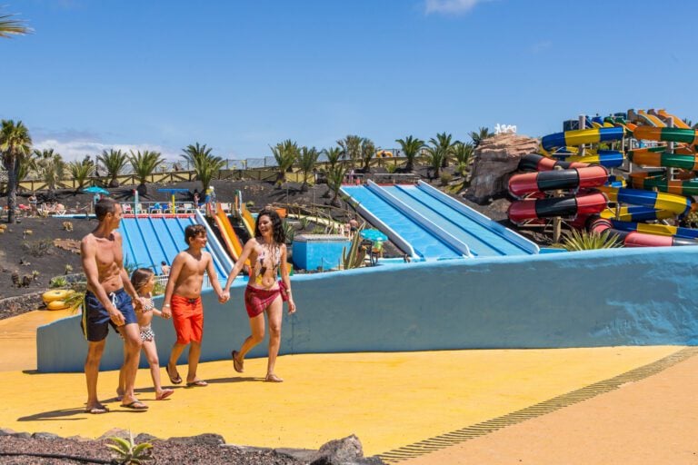 Este sábado 1 de abril vuelve la diversión de Acua Water Park