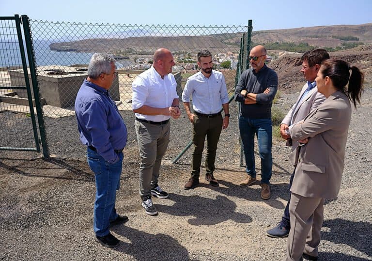 Una nueva avería deja sin agua a La Lajita tras anunciar el Cabildo una solución a los cortes en el Sur