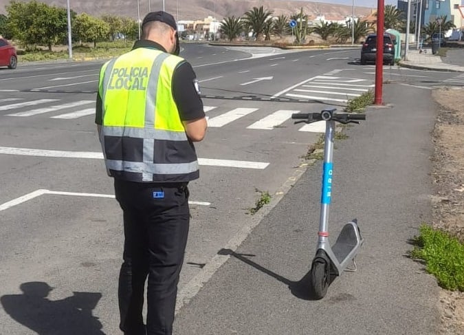 La Policía Local de Puerto retira más de 30 patinetes por infringir la Ley de Seguridad Vial