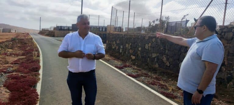 Los pueblos de Puerto del Rosario contarán con 78 nuevas farolas fotovoltaicas