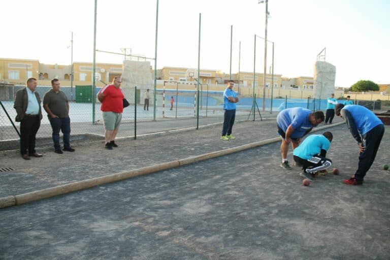 Magnífica actuación de Los Cacharros en el play off de ascenso a primera en Bola Canaria