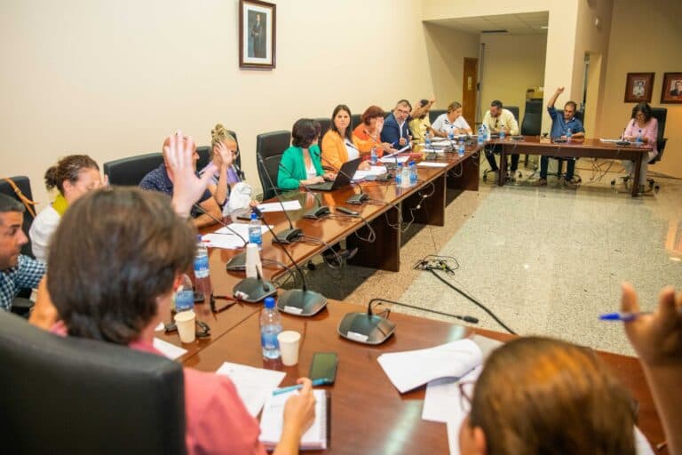 Adjudicadas las obras de reasfaltado en distintas vías del municipio de Tuineje