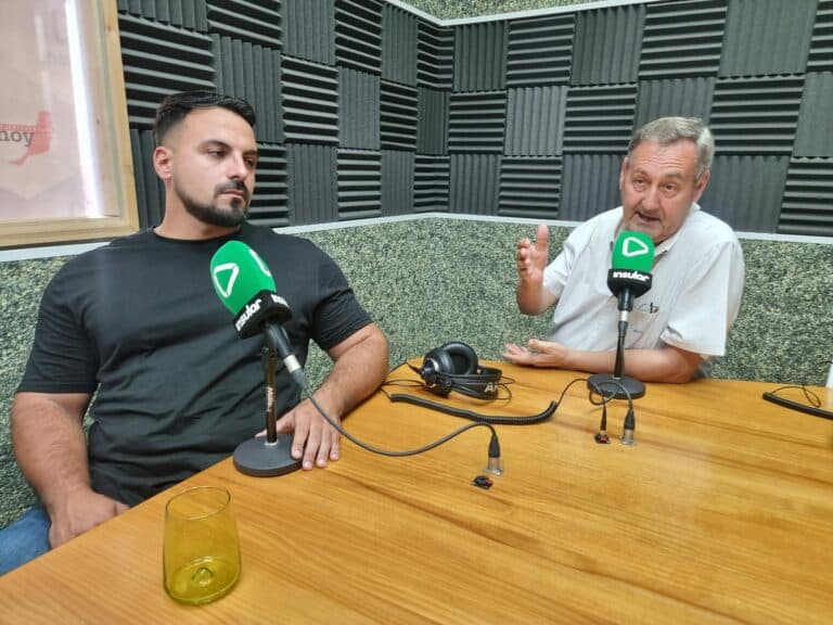 «AMF no tiene ideología, vamos a pactar con unos o con otros»
