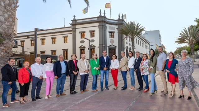 Esta es la lista que acompaña a Blas Acosta en las elecciones al Cabildo