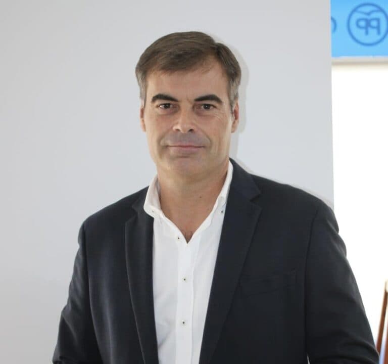 Enseñat al alcalde Juan Jiménez: ¿Dónde están los 50,3M del presupuesto para 2023?”