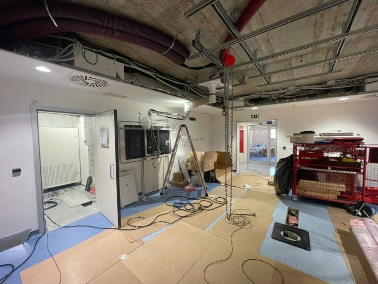 El Hospital de Fuerteventura inicia la instalación del equipo de Cardiología Hemodinámica