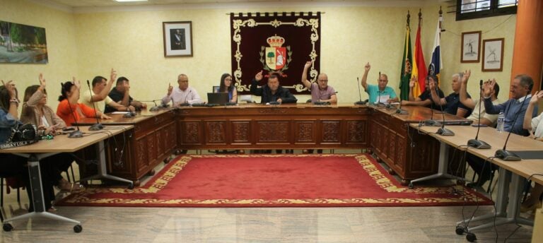 El Ayuntamiento inicia la revisión de propiedad de una parcela principal en Salinas Golf