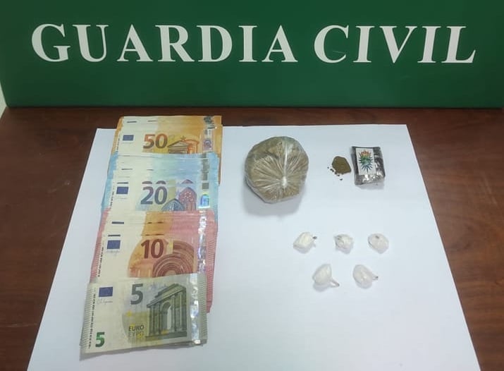Sorprendidos con heroína, cocaína y hachís en un coche de alquiler en Fuerteventura