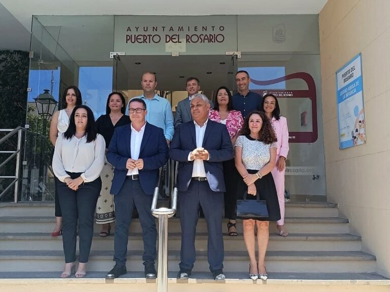 David de Vera anuncia el reparto de áreas del nuevo Gobierno de Puerto del Rosario