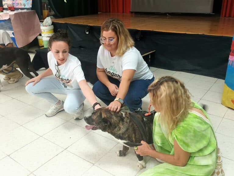 Charlas de concienciación sobre maltrato animal en el IES San Diego de Alcalá