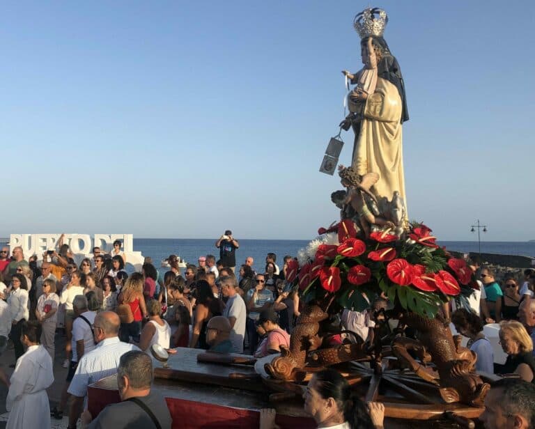 Este domingo se celebra la tradicional procesión de la Virgen del Carmen en Puerto del Rosario