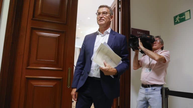 Coalición Canaria confirma al Rey que votaría una investidura de Feijóo