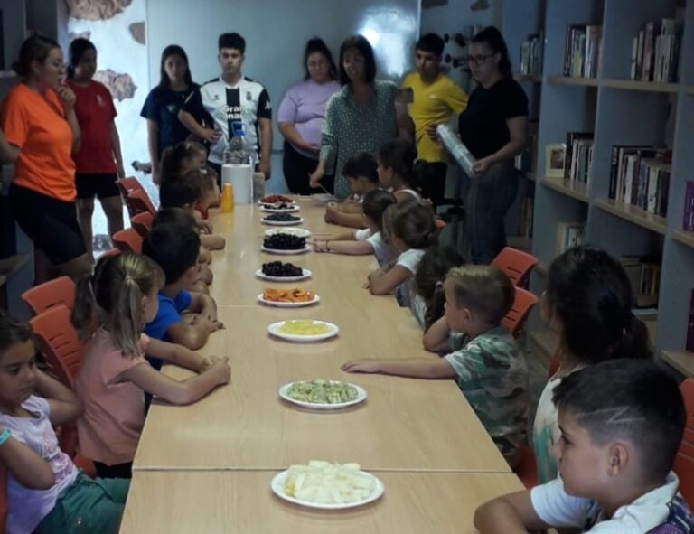 Pequeños de los Campamentos de Antigua aprenden con colores y sabores Alimentación Saludable