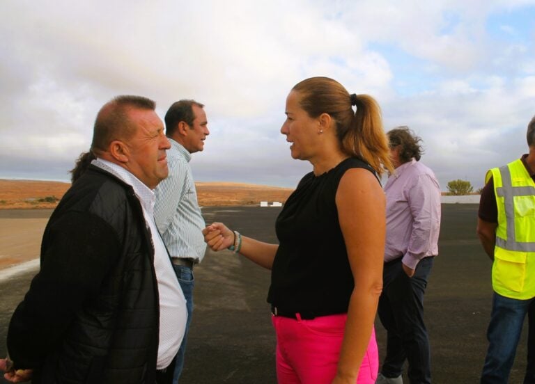 Finalizan las obras de mejora y seguridad de la plataforma para un recinto ferial en Antigua