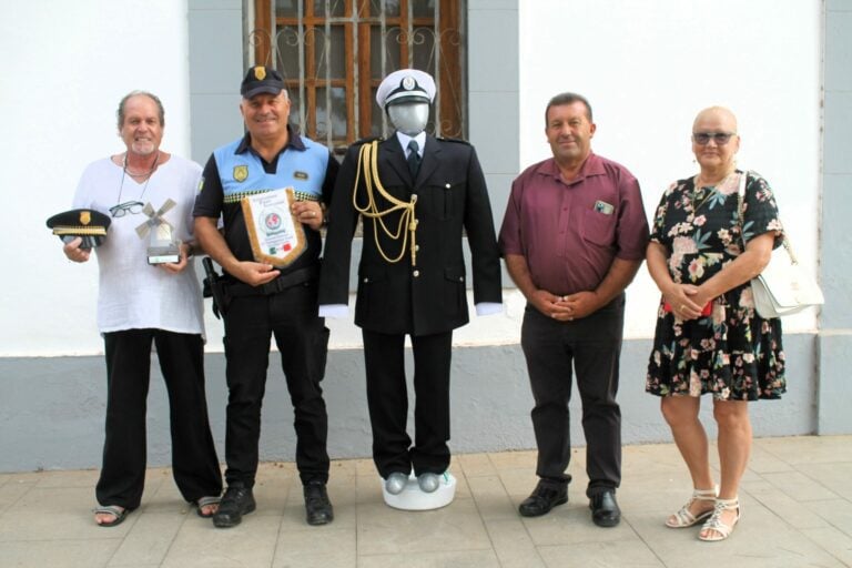Reconocimiento a la Policía Local de Antigua de la International Police Association