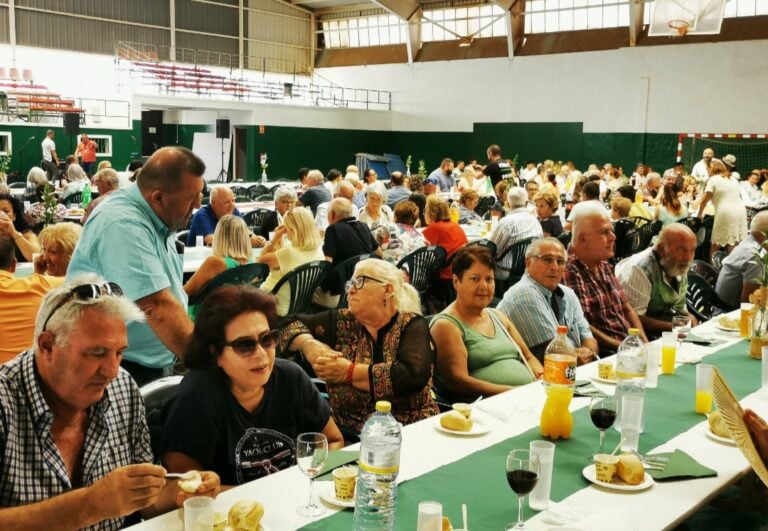 Las Fiestas de Antigua celebran este domingo su tradicional Comida de Hermandad
