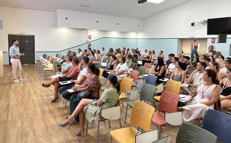 El Cabildo presenta una guía de educación sexual en el ámbito educativo