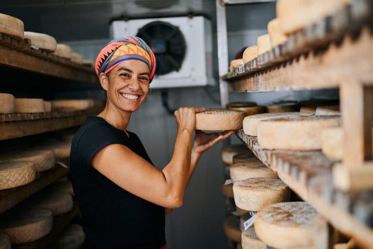 El nuevo perfil de las mujeres queseras en Canarias: cada vez más jóvenes y con estudios