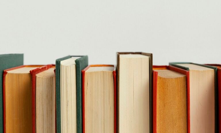 Uno de cada tres canarios lee libros al menos una vez por semana; el 44%, nunca