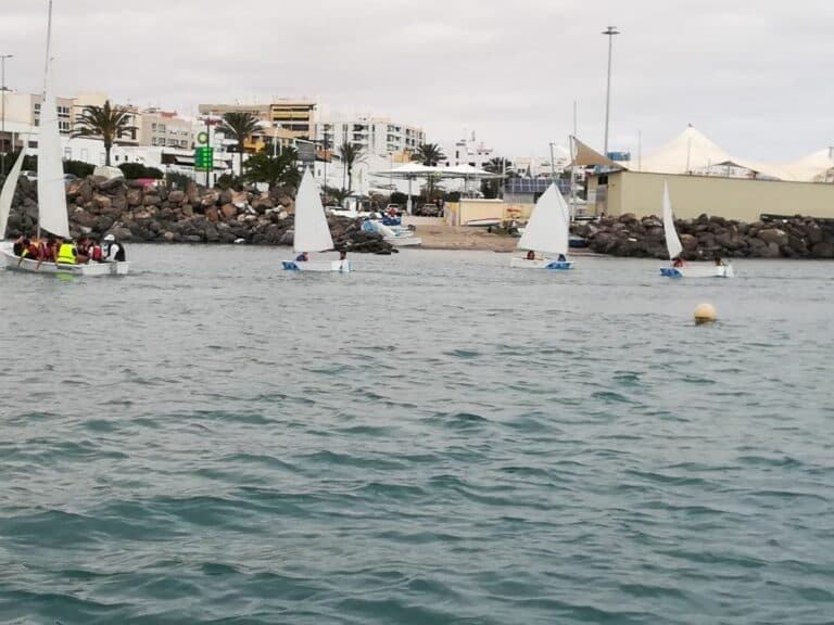 Navegación y medio ambiente en la Semana Azul en Gran Tarajal