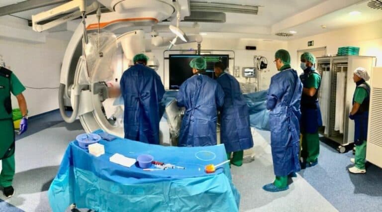 La Unidad de Cardiología Hemodinámica y Cirugía Vascular del Hospital realiza más de 200 intervenciones desde su puesta en marcha