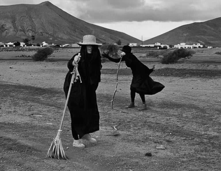 ‘El pueblo que no existía’ reúne a cerca de un centenar de vecinos en torno al patrimonio de La Oliva
