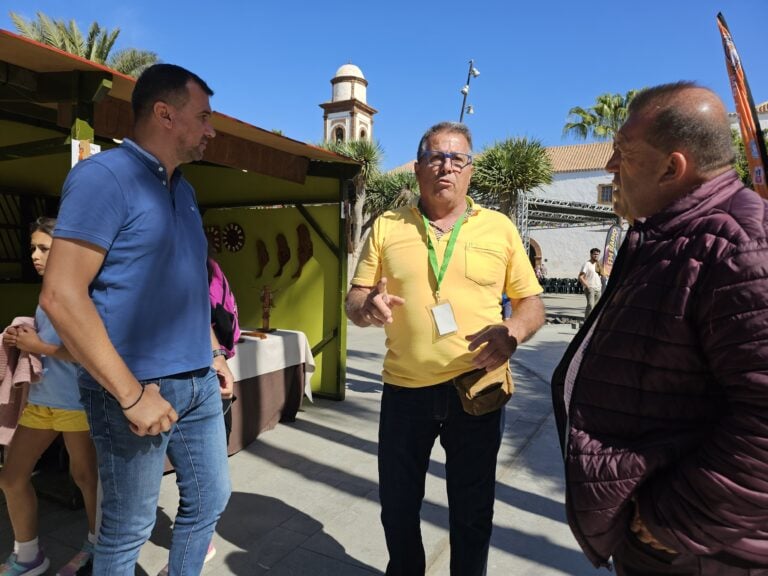 La XXXV Feria Insular celebra el Día de la Madre con Artesanía