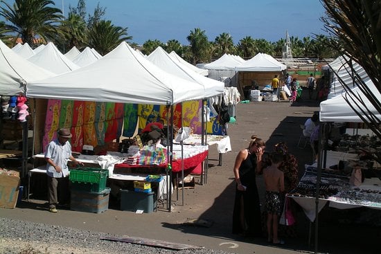 El Ayuntamiento de Antigua organiza un Mercadillo Veraniego en Caleta de Fuste