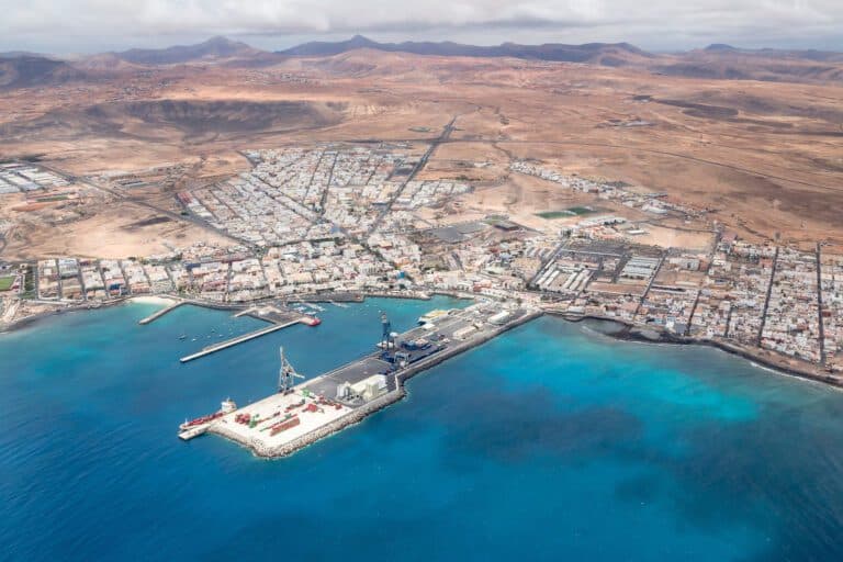 El Puerto de Puerto del Rosario crece un 11,64% en 2024, consolidando su importancia economica