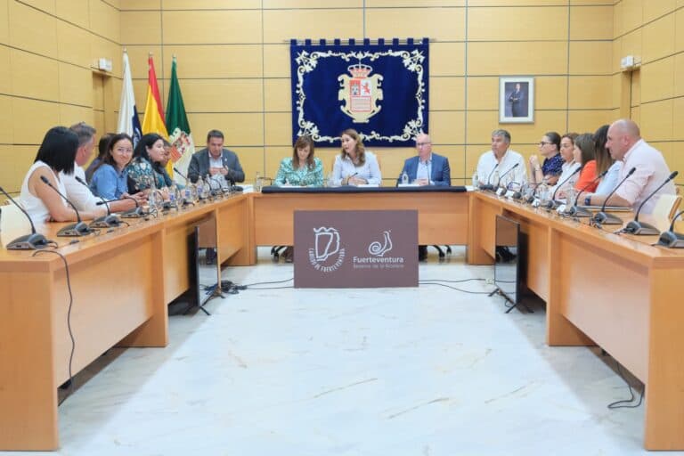 La cesión del suelo para el Palacio de Justicia será pronto una realidad gracias al Cabildo y Gobierno de Canarias