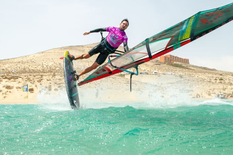 Comienza el tercer día del Freestyle de Windsurf con los heats de doble eliminatoria