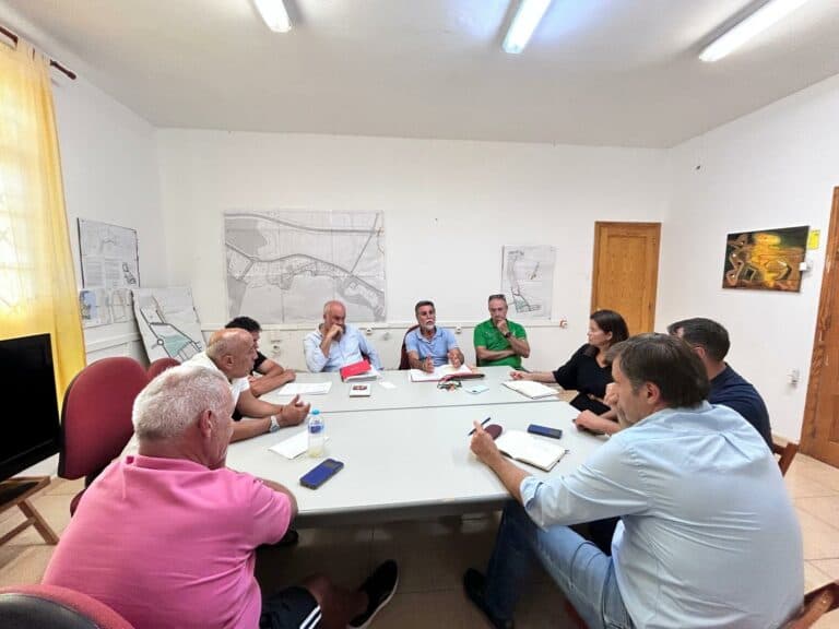 Encuentro de los concejales del PP en Puerto del Rosario con la AAVV El Pino de Puerto Lajas