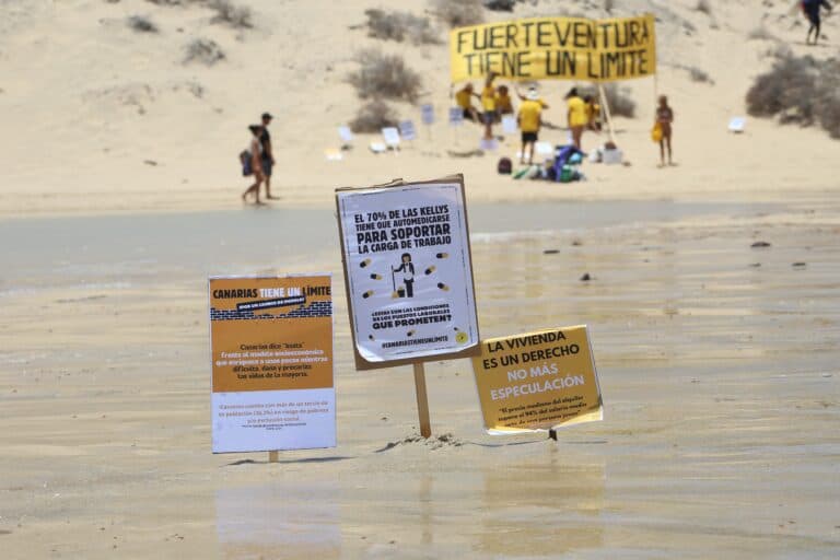 Fuerteventura Tiene un Límite: Activistas exigen un cambio en el modelo turístico