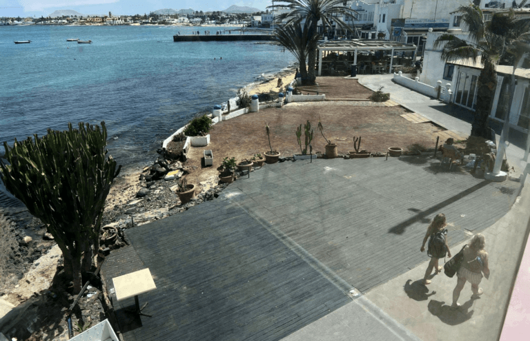 Terreno público en Corralejo transferido a manos privadas bajo sospecha de irregularidades