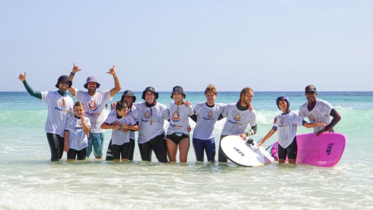 Play and Train celebra 15 años promoviendo la inclusión a través del deporte en las playas de Corralejo