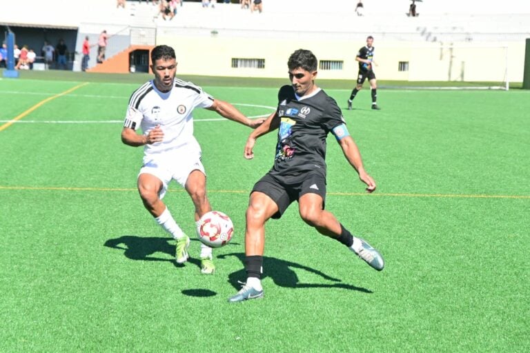 El Herbania sigue sin saber lo que es ganar y cae por la mínima ante el Arucas (1-0)