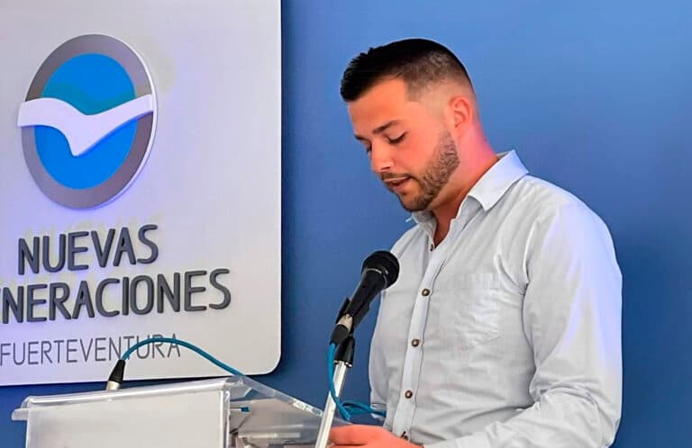 Alberto Oviedo felicita al Gobierno de Canarias por impulsar subvenciones para jóvenes desempleados