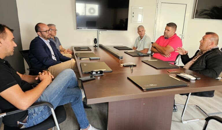 Ayuntamiento y Barceló Castillo acuerdan actuaciones conjuntas en Caleta de Fuste