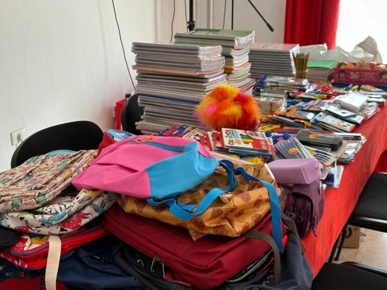 70 familias de Fuerteventura inician el curso con una ayuda vital gracias a campañas solidarias