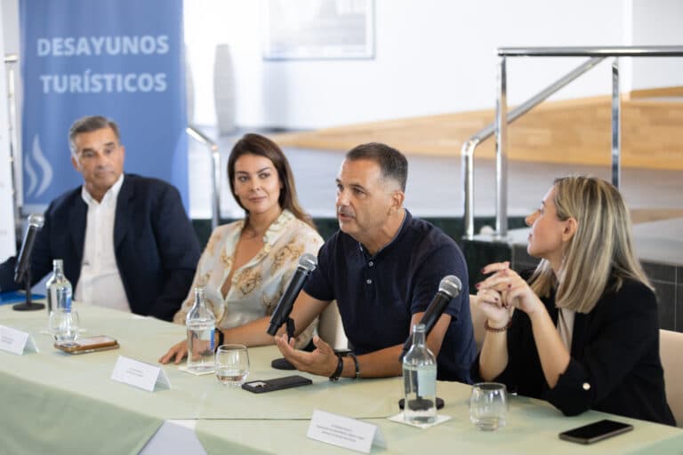 “El turismo será sostenible o no será”; así concluye el segundo Desayuno Turístico de la Cámara de Comercio y el Patronato de Turismo