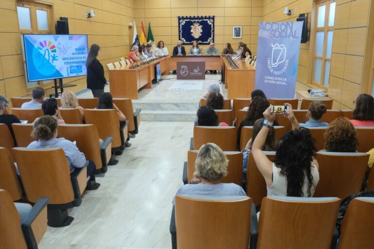 El Cabildo trabaja en la elaboración del II Plan de Infancia y Adolescencia de Fuerteventura