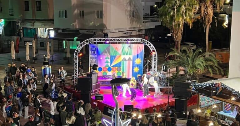 El Maxo Arte Market Navidad regresa para celebrar el talento joven de Fuerteventura