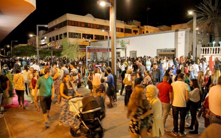 24 años de transformación demográfica, la isla que no deja de ganar habitantes