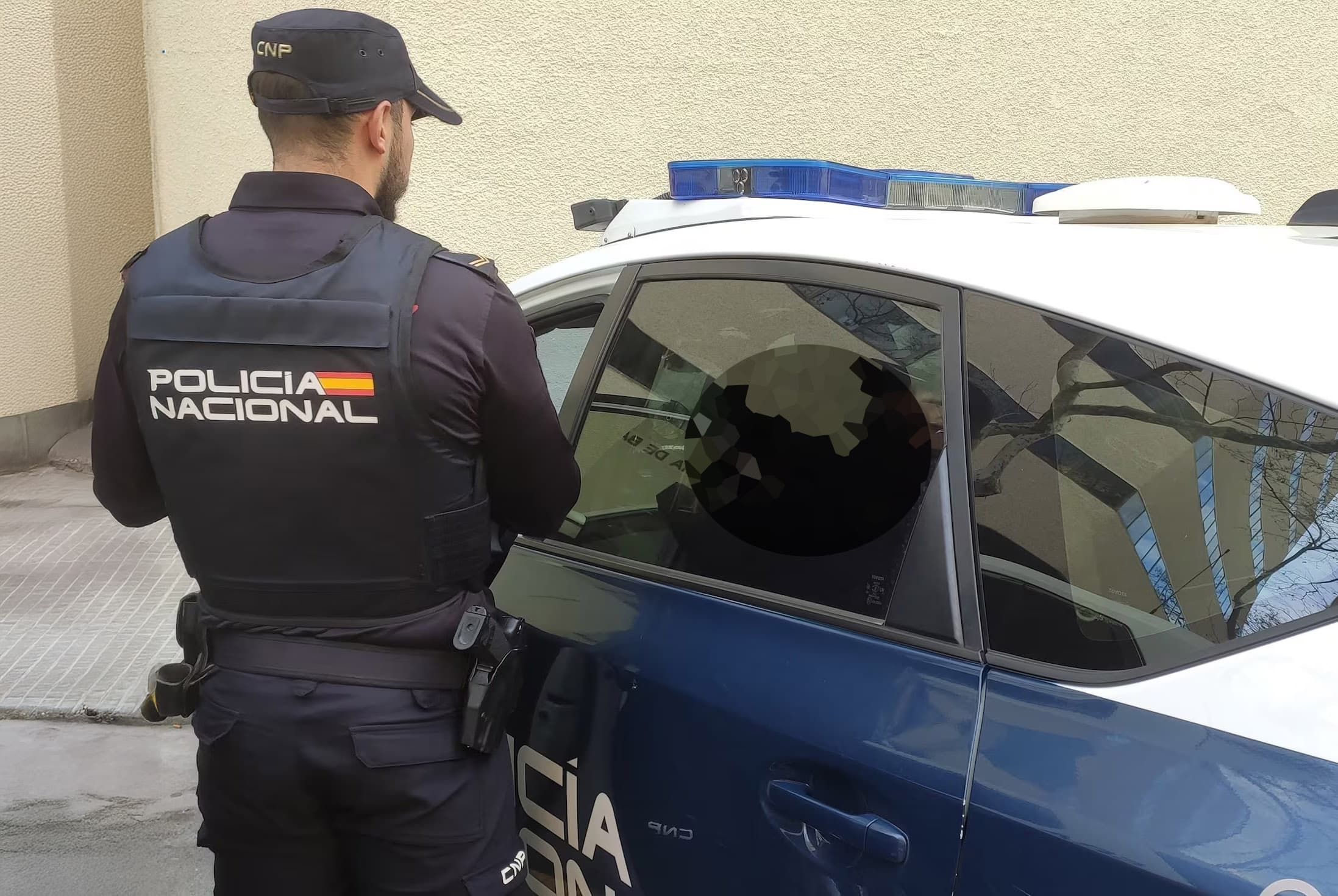 Las agresiones a policías y guardias civiles alcanzan un récord histórico de casi 17.000 en 2024, un 34% más en siete años