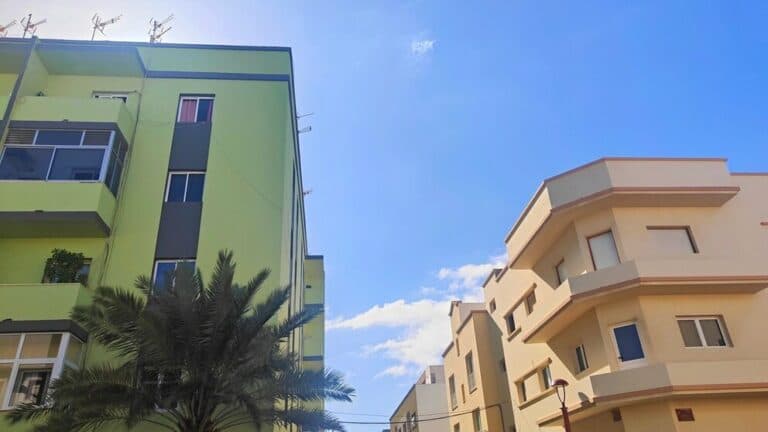 NC critica que la RIC en vivienda libre favorece a los inversores y no garantiza alquiler asequible