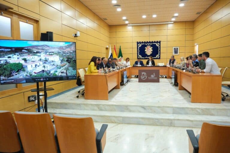 El Cabildo lanza una campaña para frenar la proliferación de instalaciones ilegales en suelo rústico