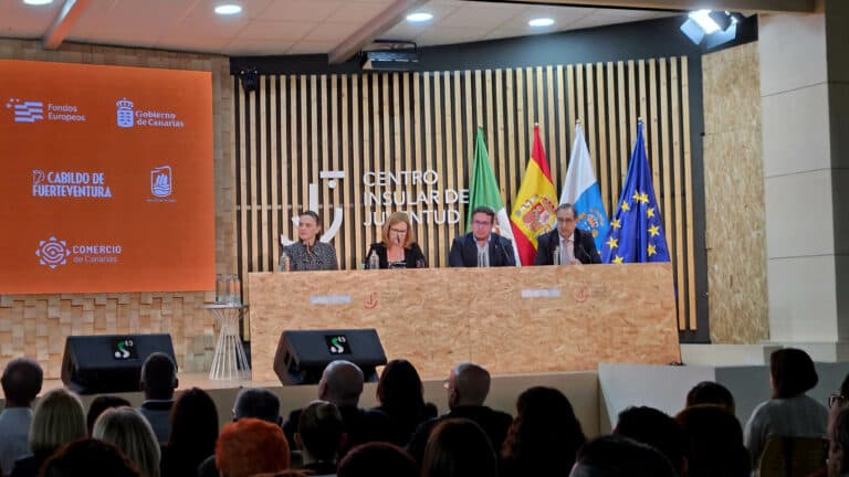 Puerto del Rosario apuesta por la digitalización del comercio local