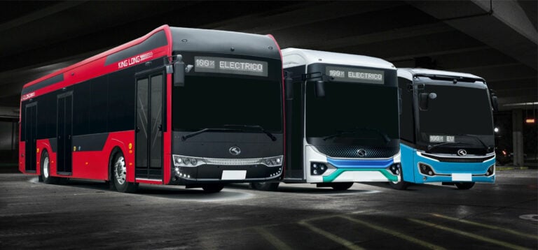 Fuerteventura estrena sus primeras guaguas eléctricas para mejorar el transporte insular