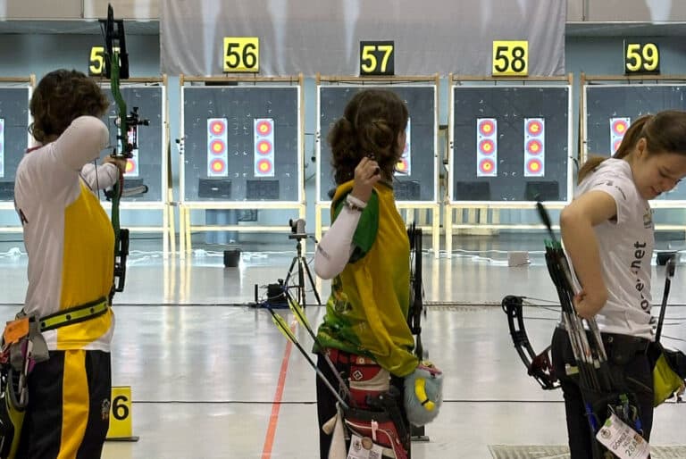 Los arqueros San Crispín de Antigua cierran su temporada de sala con orgullo y buenos resultados